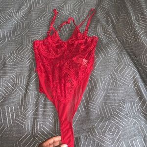 Fashion nova lace bodysuit